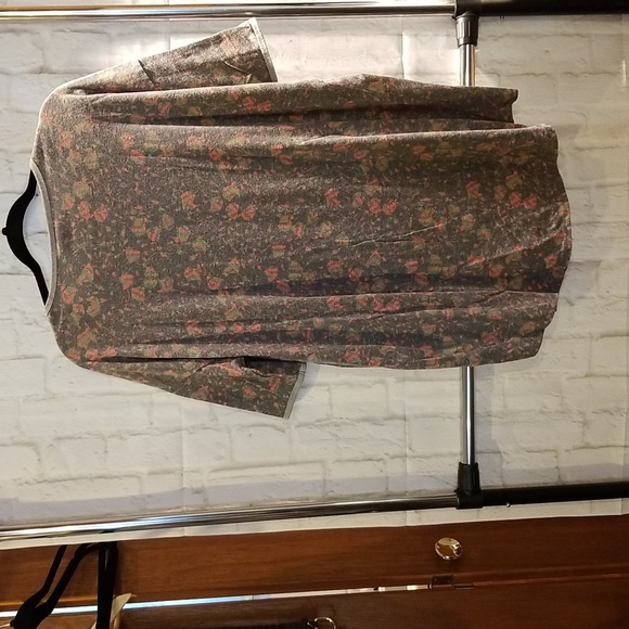 Lularoe Tunic- high/low top - Picture 4 of 6